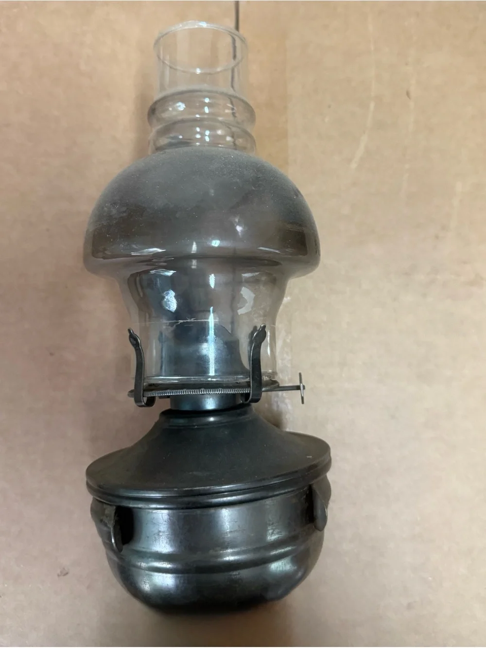 Antique-Style Silver Metal Oil Lamp with Clear Glass Chimney